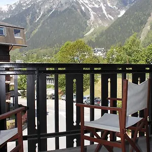 apartment-lyret.hotels-rhonealpes.com/