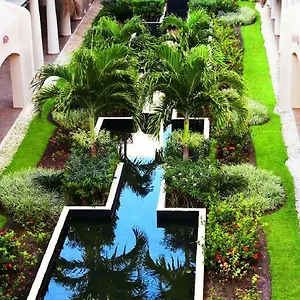 Отель Excellence Riviera Cancun (adults Only) Пуэрто-Морелос